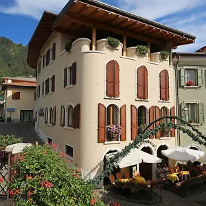 https://residence-casa-gardola.it-lombardy.com