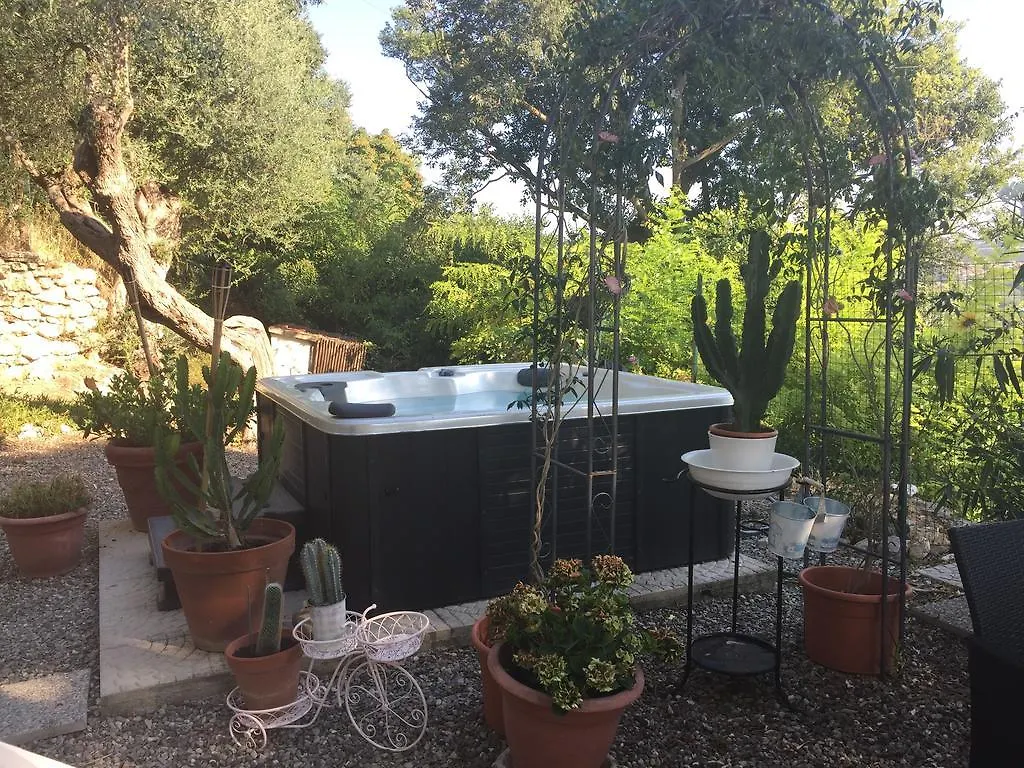 Le Tartarughe Rooms 3*, Magliano in Toscana