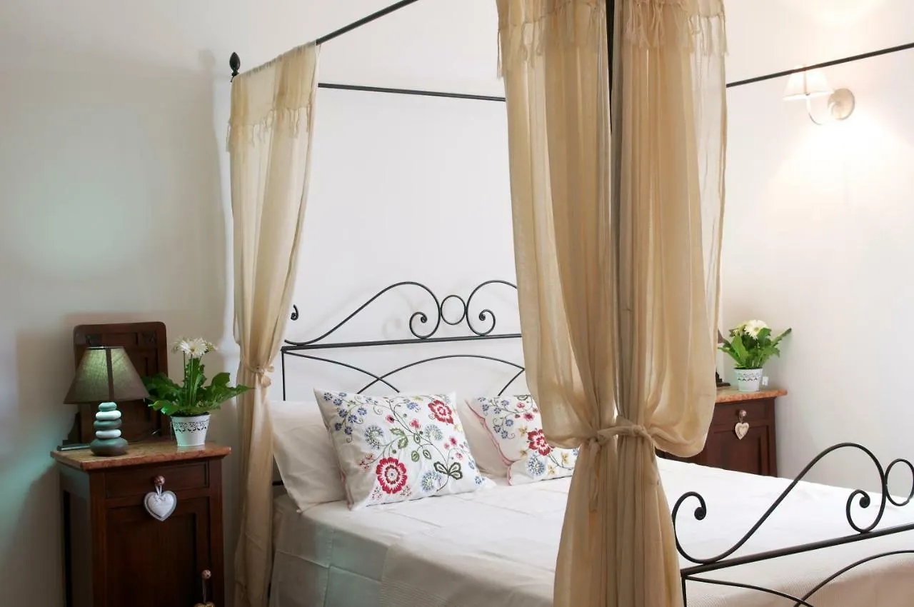 Le Tartarughe Rooms Italy