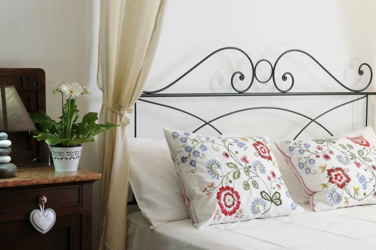 *** Guest house Le Tartarughe Rooms Italy